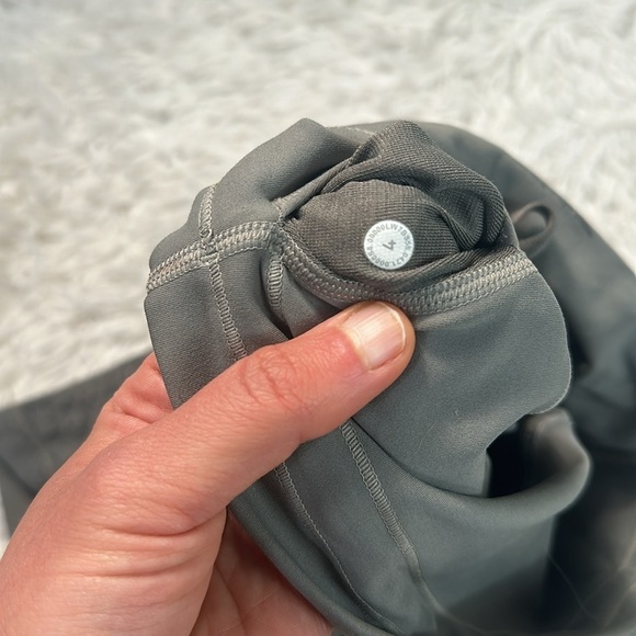 Lululemon Wunder Train High-Rise Short 8" Thread Dye Rover Black - Picture 5 of 6